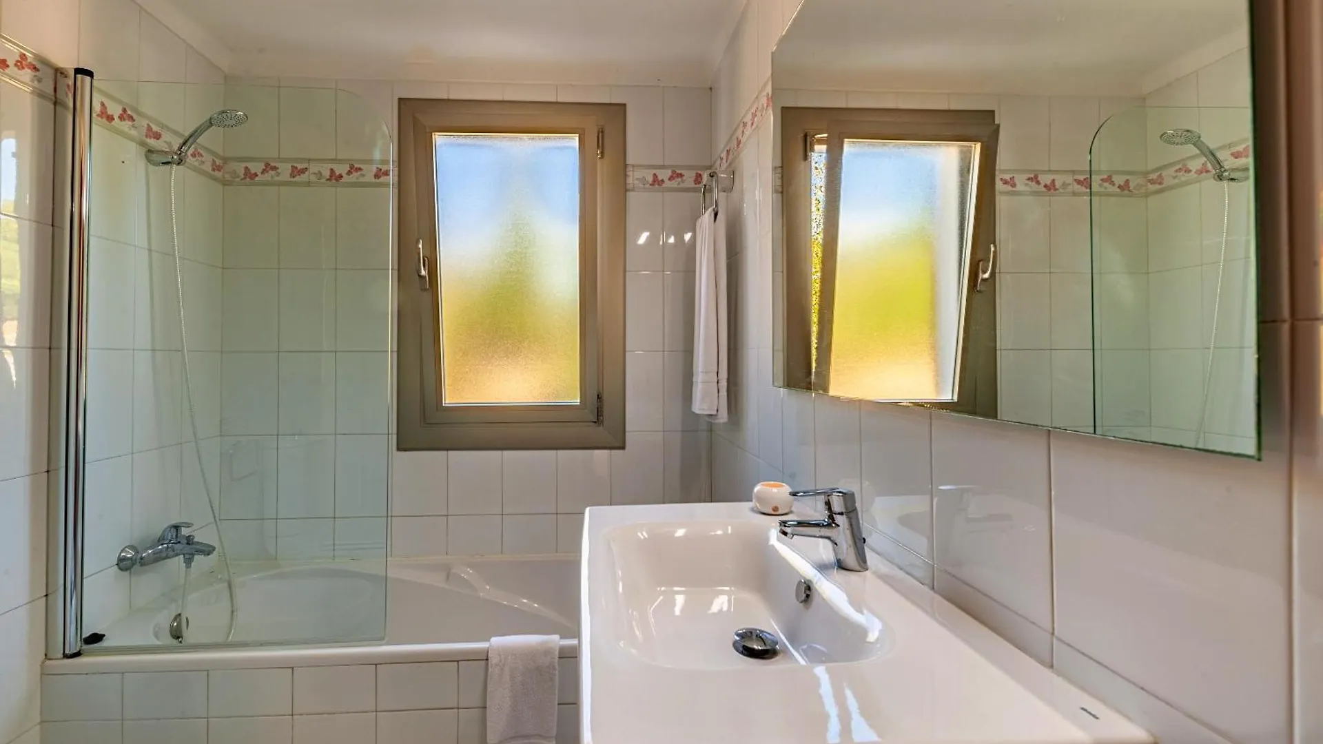 Beach Villa Can Carles By Sealand Villas Port de Pollenca 0*,  Spain